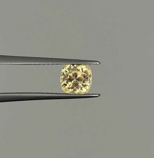 Saphir Jaune non chauffé 1.56ct