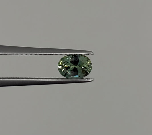 Saphir Vert non chauffé 0.75ct