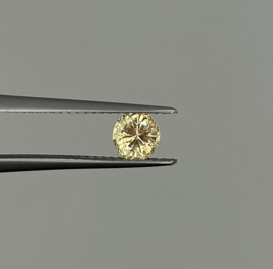 Saphir Jaune non chauffé 0.80ct