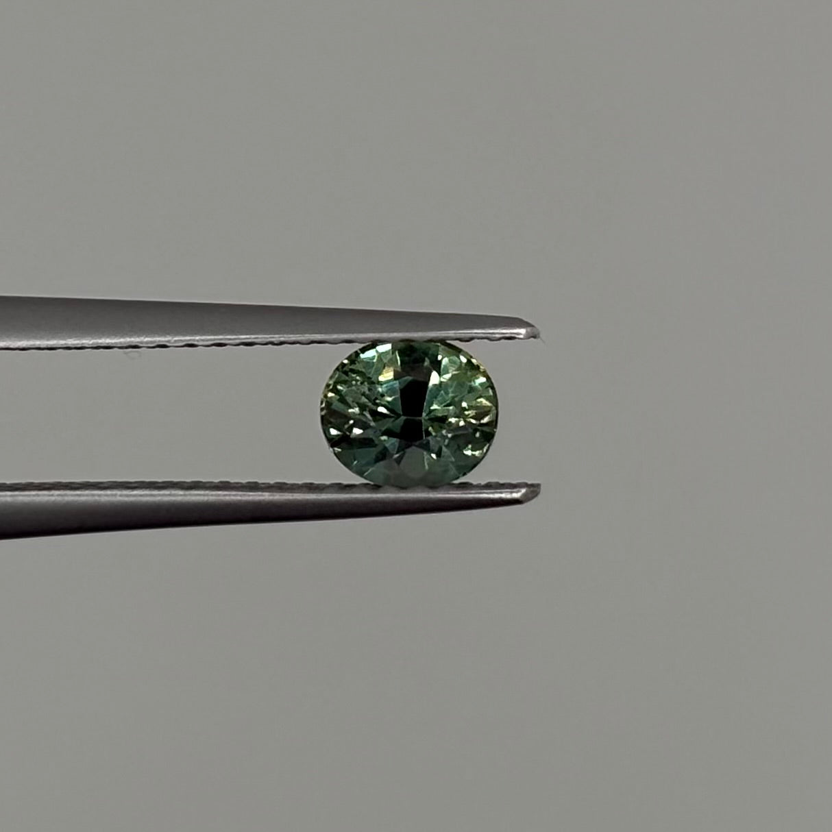Saphir Vert non chauffé 0.82ct