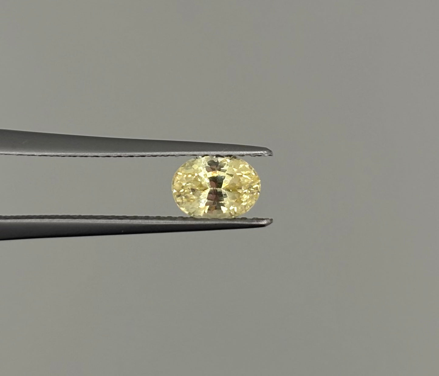 Saphir Jaune non chauffé 1.20ct