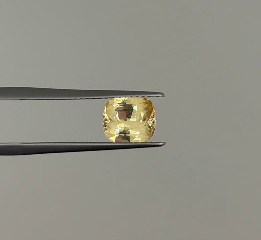 Saphir Jaune non chauffé 2.14cts