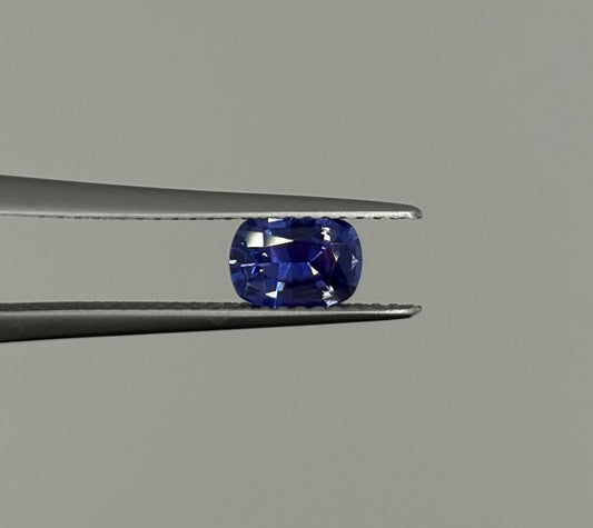 Saphir Violet non chauffé 0.82ct