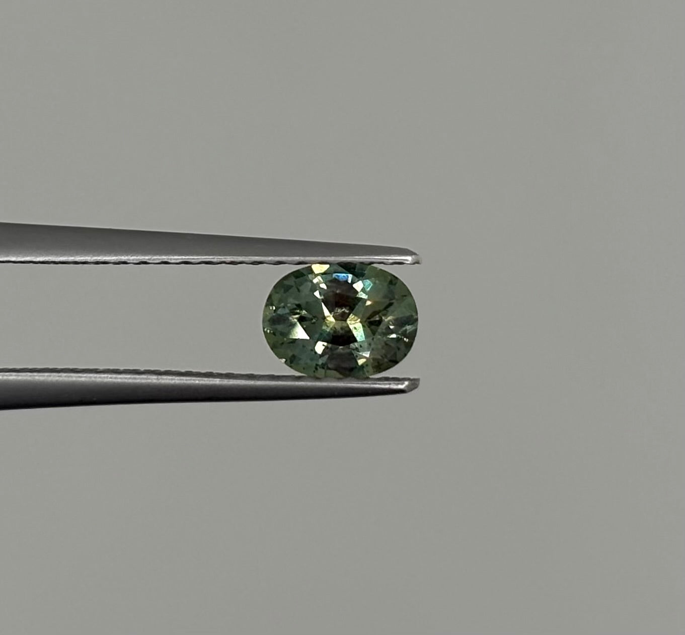 Saphir Vert non chauffé 0.78ct