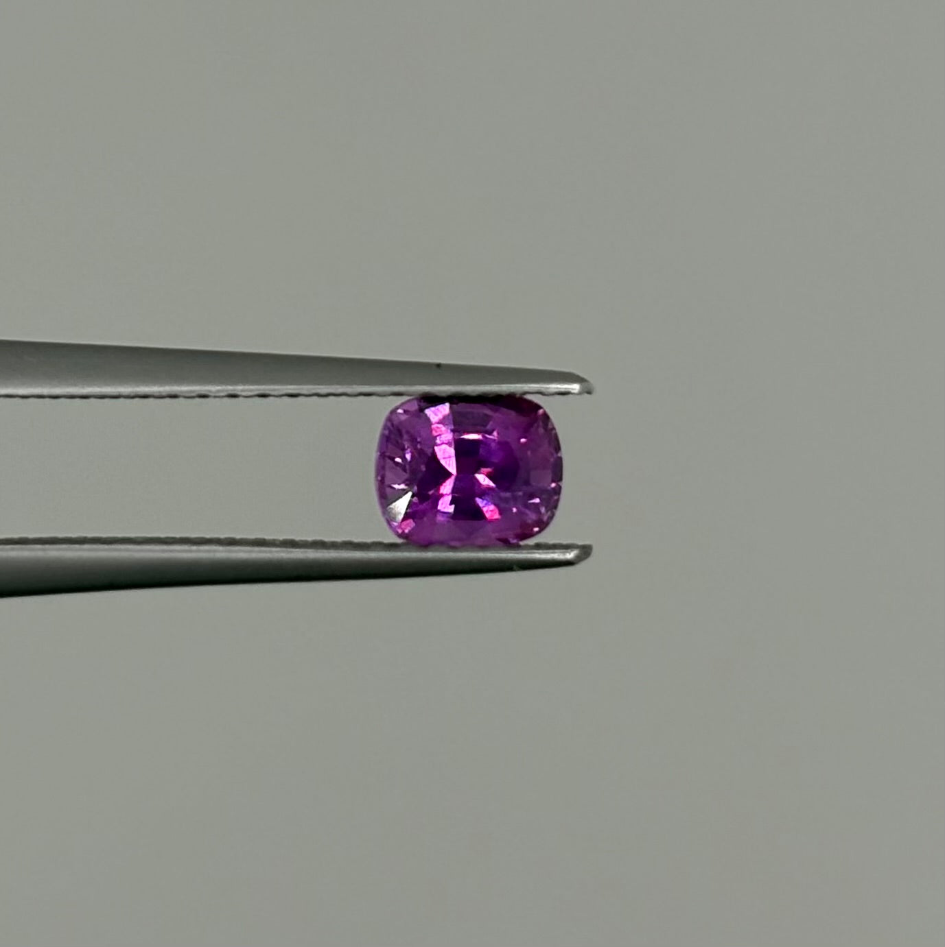 Saphir Rose non chauffé 0.75ct
