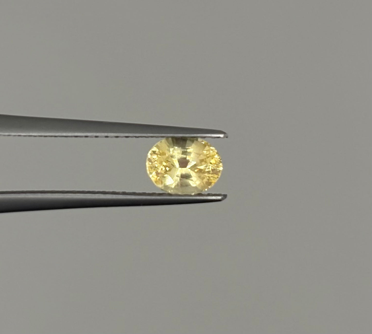 Saphir Jaune non chauffé 1.19ct
