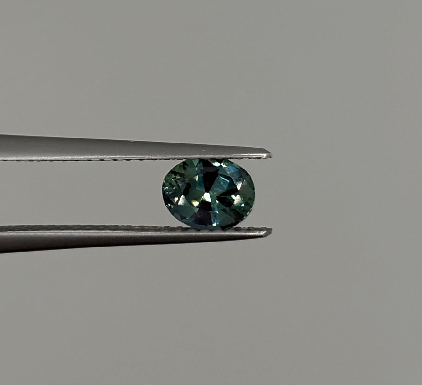 Saphir Teal non chauffé 0.82ct