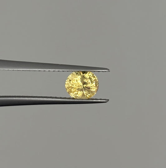 Saphir Jaune non chauffé 1.10ct