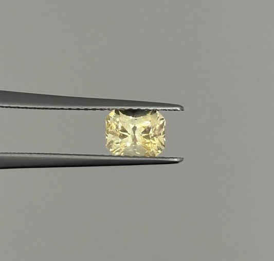 Saphir Jaune non chauffé 1.44ct