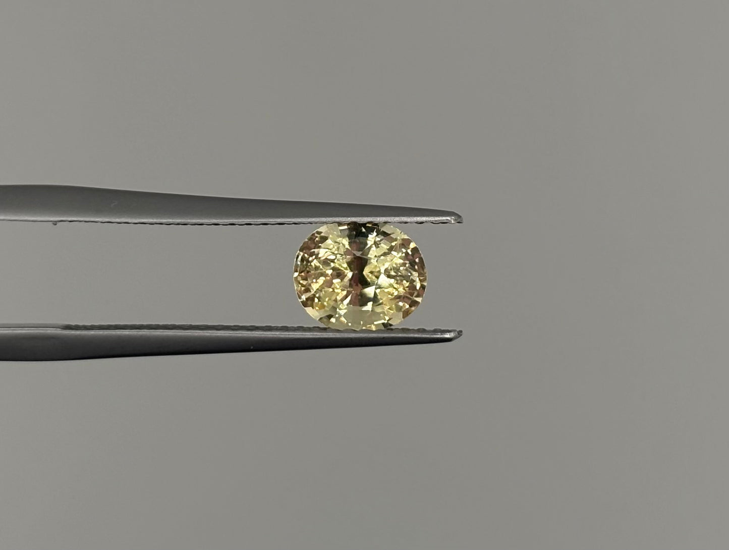 Saphir Jaune non chauffé 1.68ct